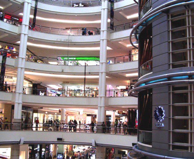 Tissot opens a second kiosk at Bluewater shopping centre  Jewellery Focus