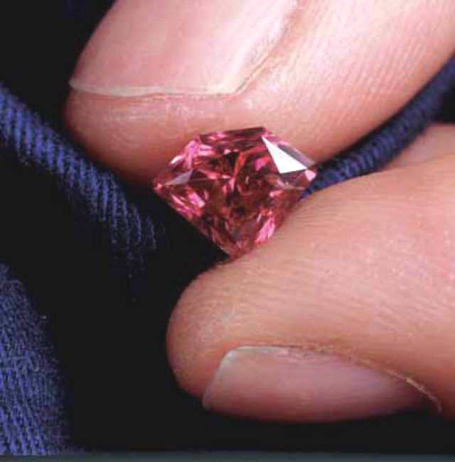 Australia’s largest ever pink diamond found