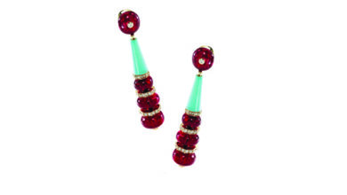 Sotheby’s auctions Elizabeth Taylor inspired earrings