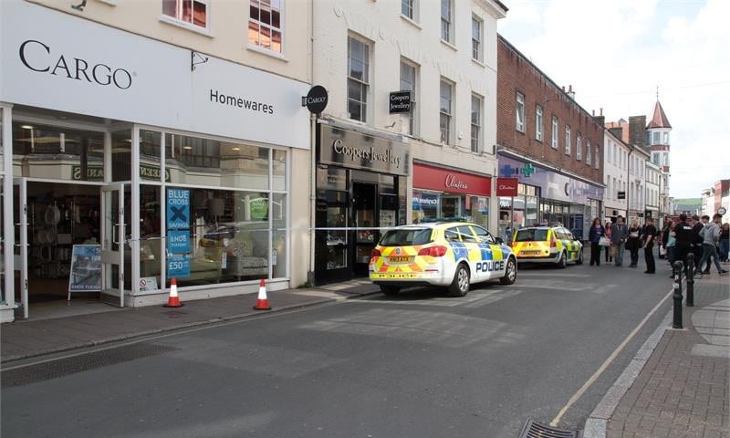Masked robber jailed for attempted jewellery raid
