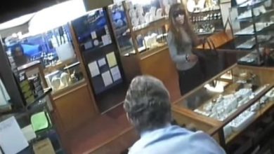 VIDEO: Man jailed after failed jewellery store robbery dressed as a woman