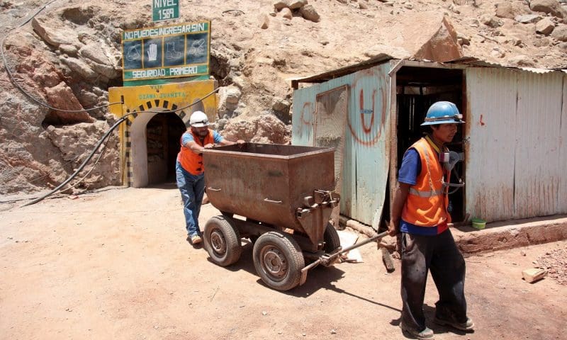 Argos to sell Fairtrade wedding bands