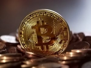 Is it time for jewellers to invest in cryptocurrency?