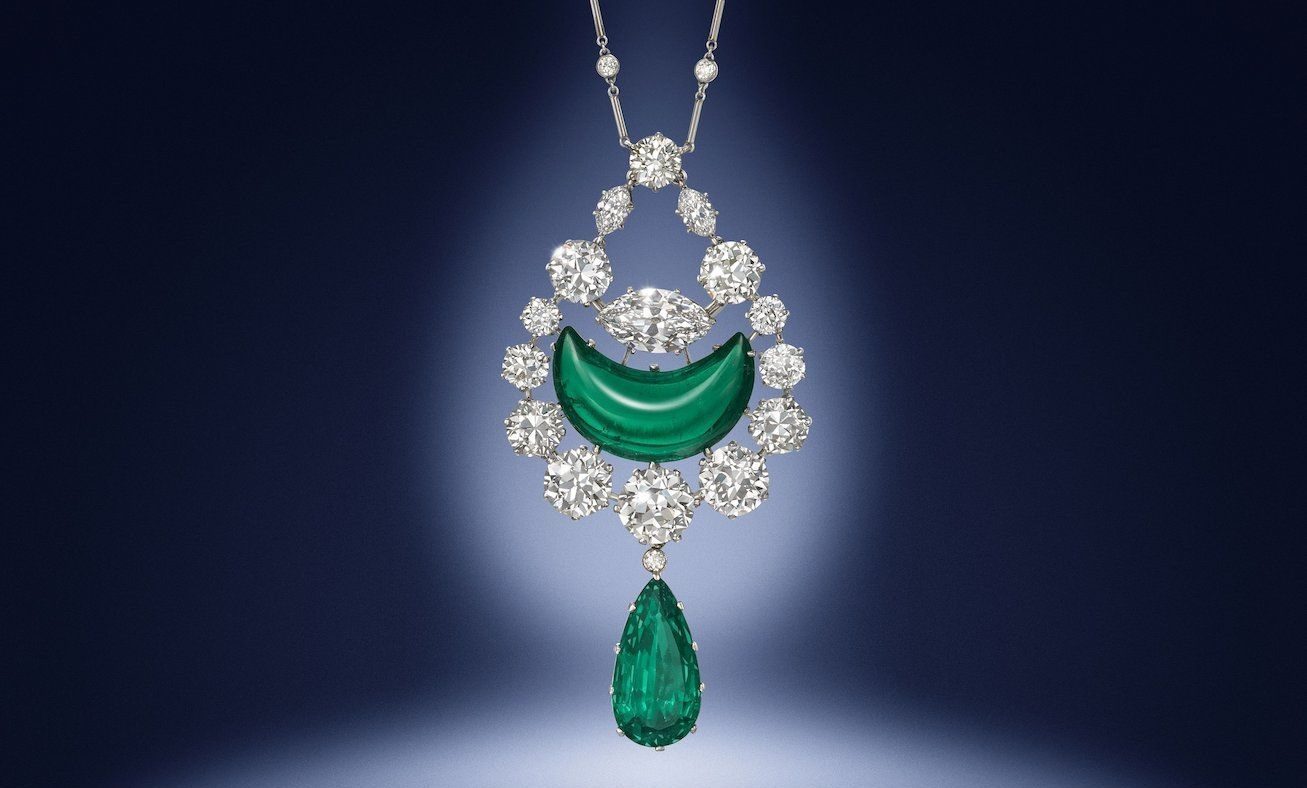 Historic emerald and diamond collection sells for £1.9m