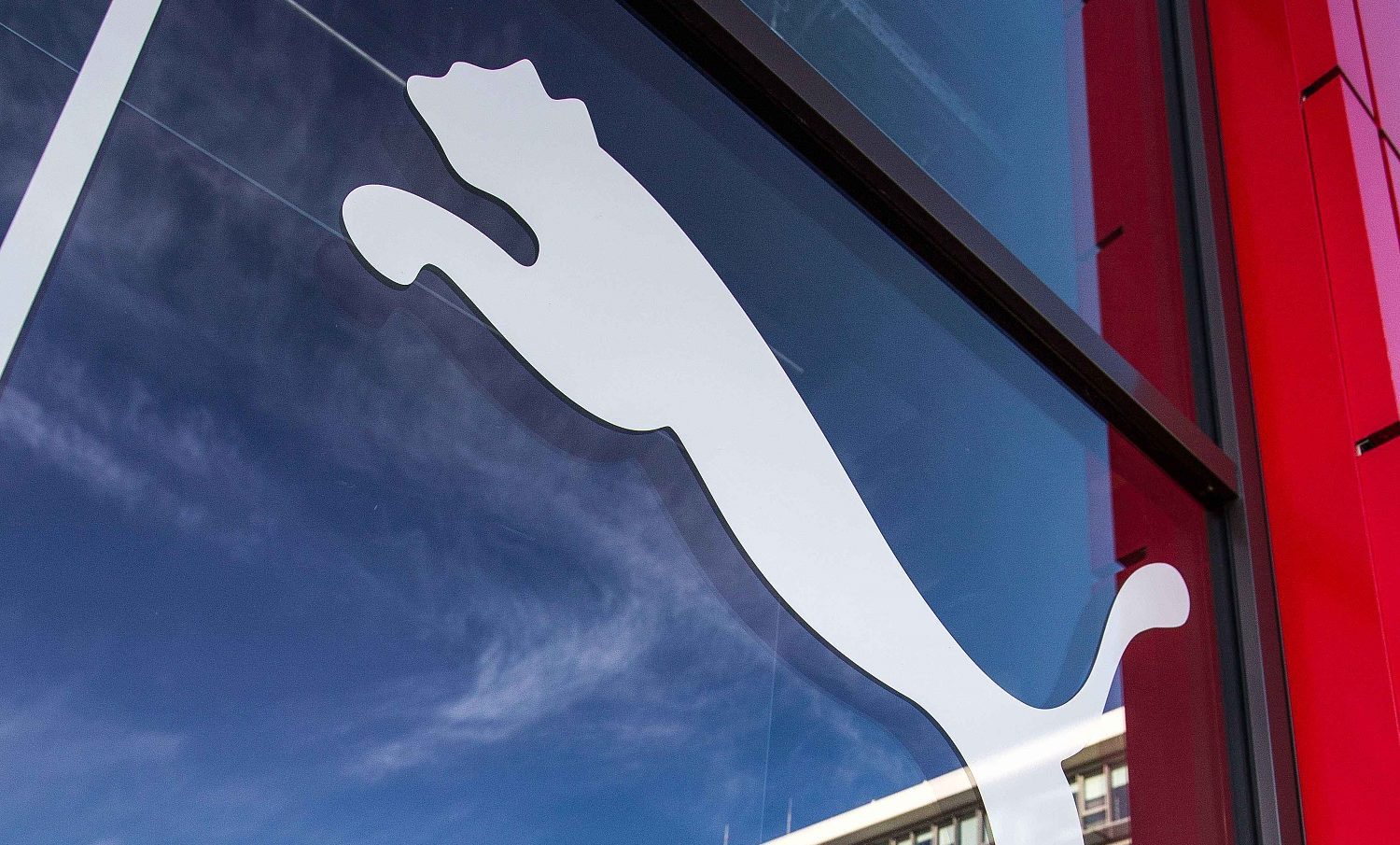 Fossil signs partnership agreement with Puma