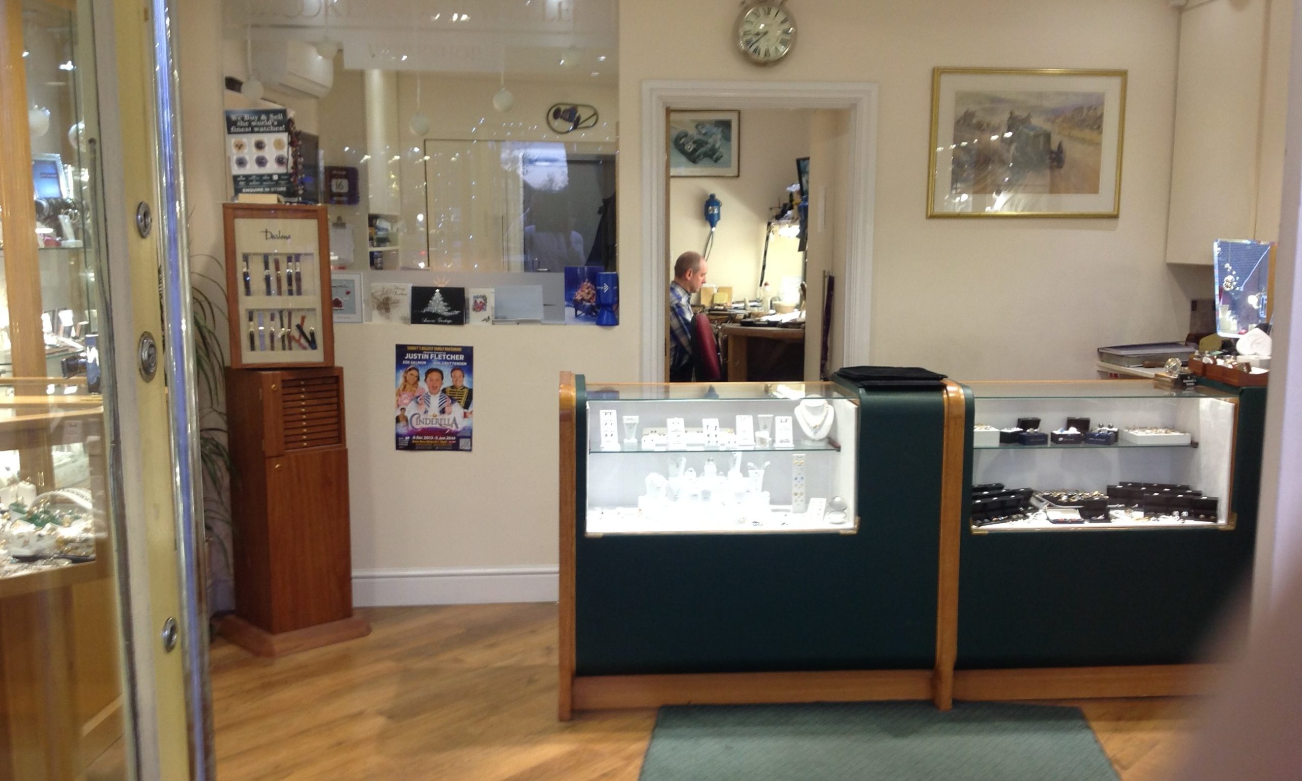 Voice on the Highstreet: Brooklands Jewellers