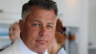 Scot Walker becomes sole owner of Parify Group