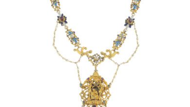 Austro-Hungarian necklace raises funds for Alzheimer’s Society