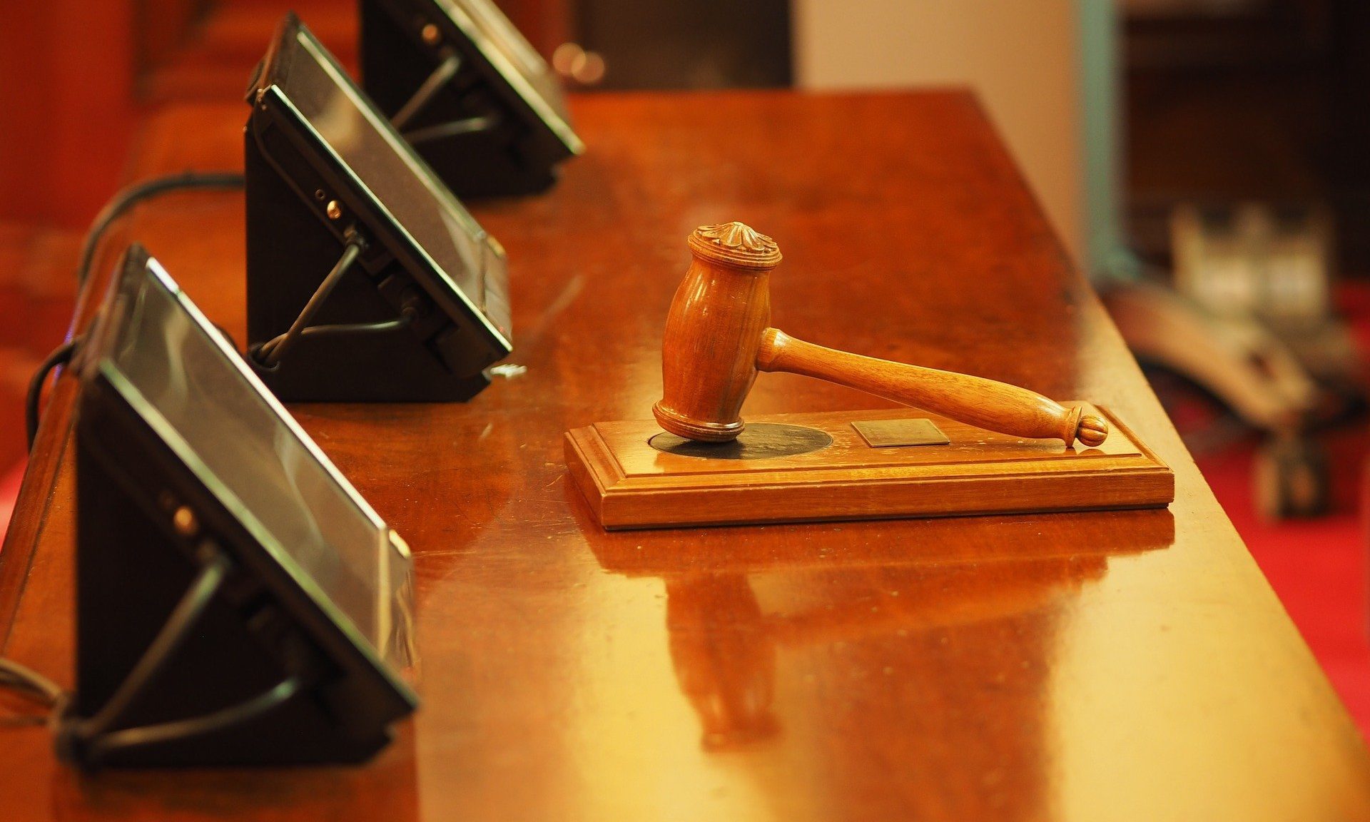 Dame Joan Collins collection sells for over £3.7m at Bonham auction