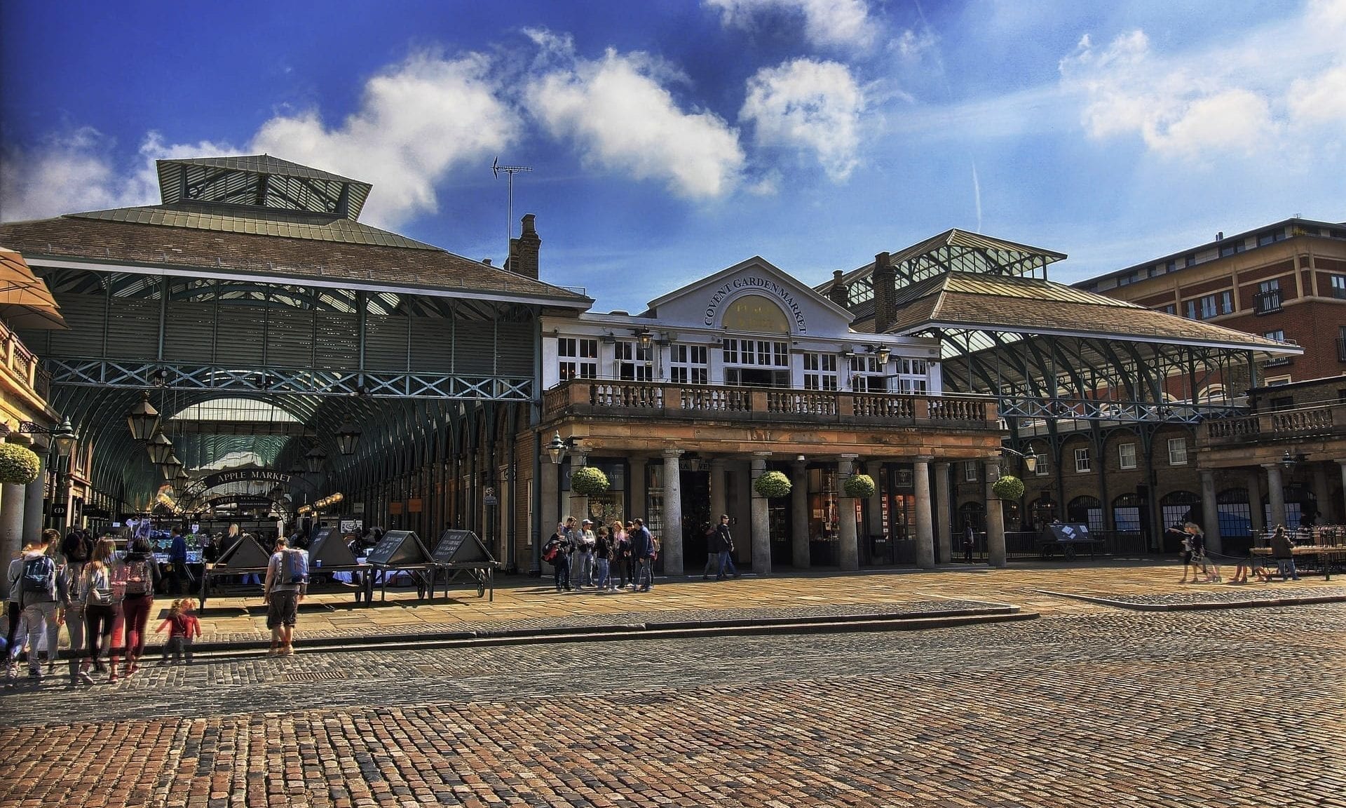 Vashi to open new flagship store in London