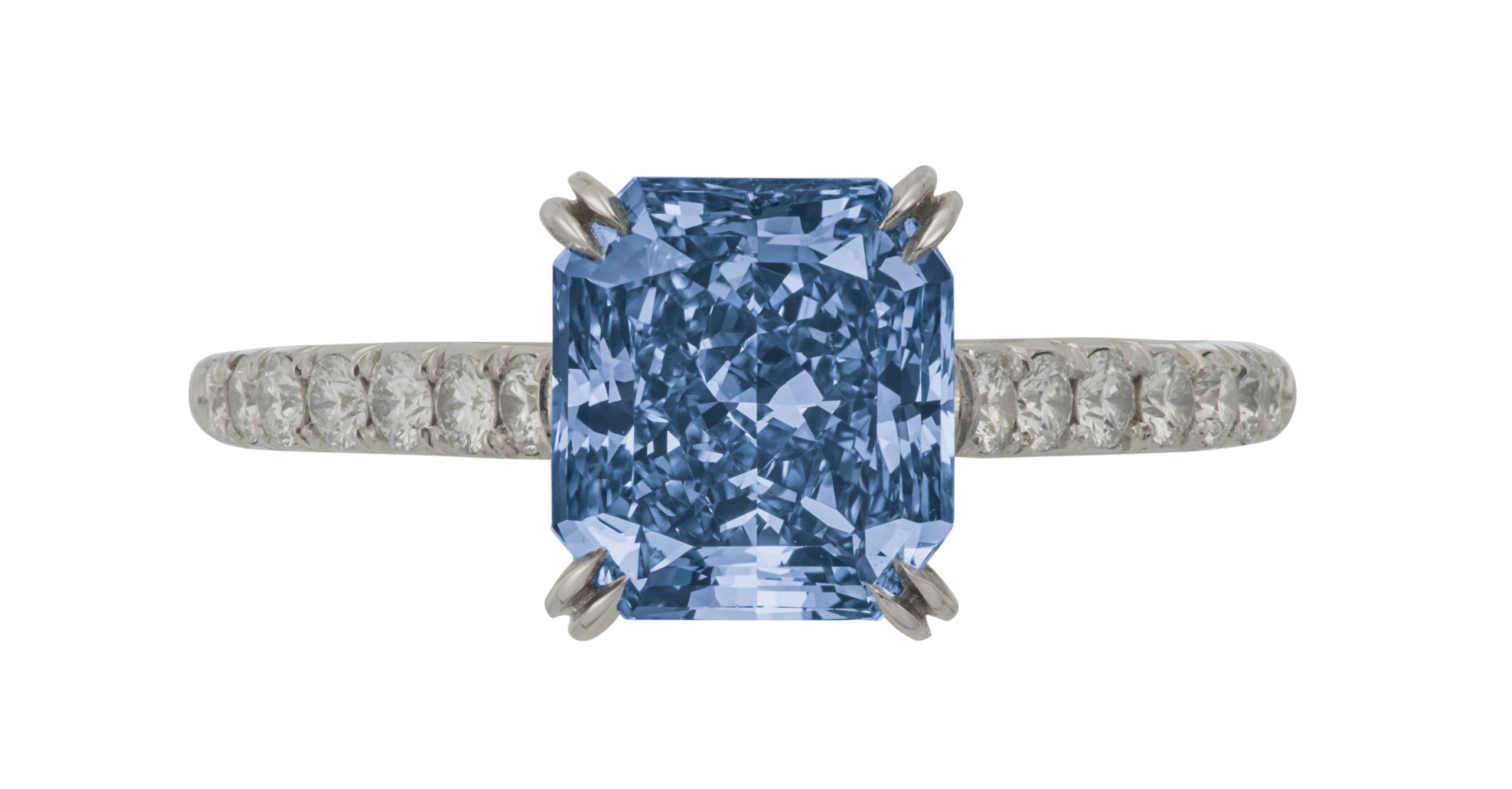 Christies to hold Magnificent Jewels Auction in April
