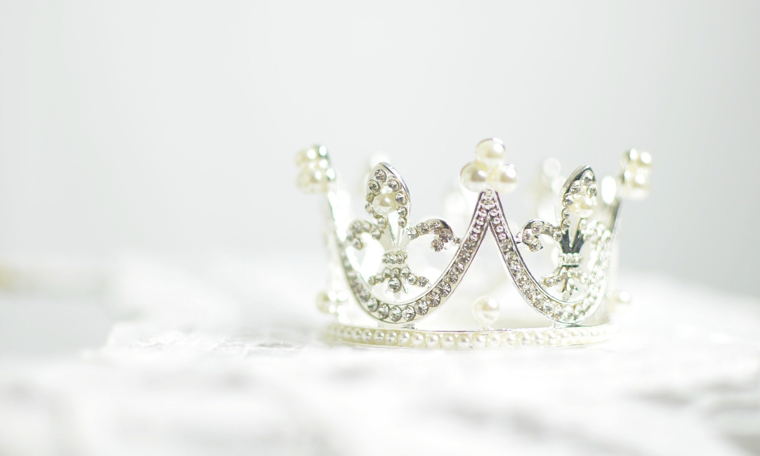 Bright Young Gems launches under interim custodianship