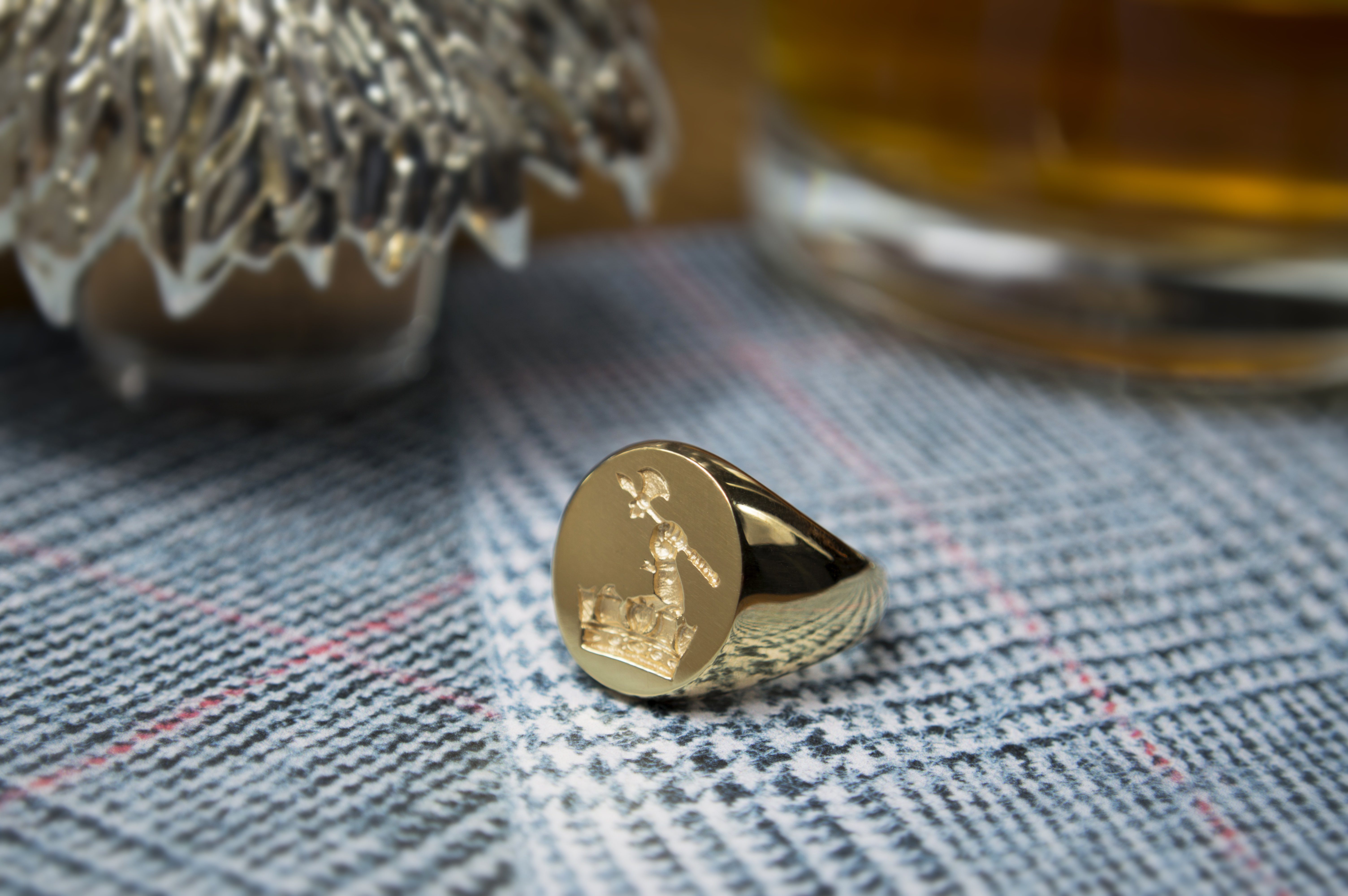 Deakin & Francis announces SMO gold partnership