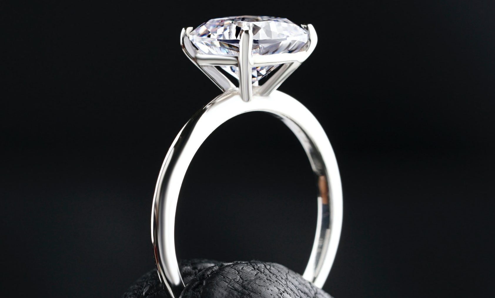 Jewellery sales to increase 34.2% predicts John Pye