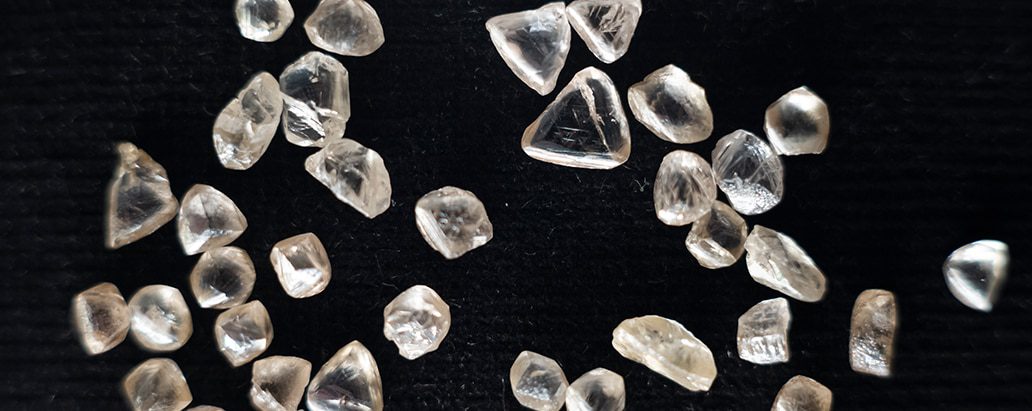 De Beers Q1 diamond production rises by 25%