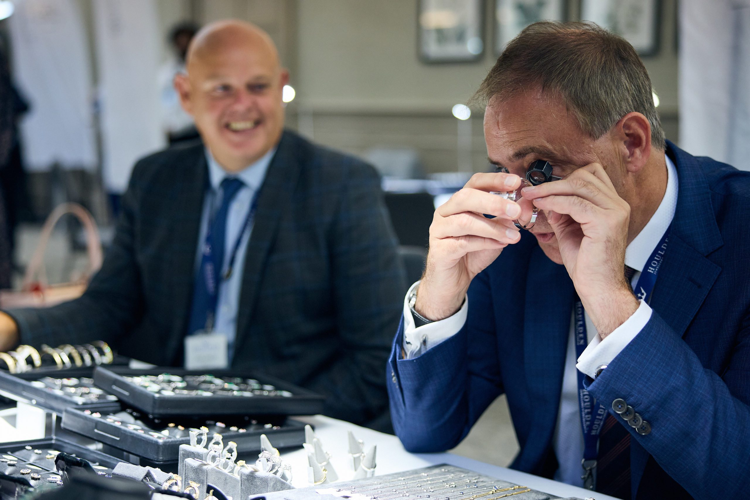 Houlden conducts ‘record-breaking’ business at Autumn meeting