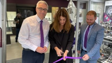 F.Hinds relocates to new Swindon store