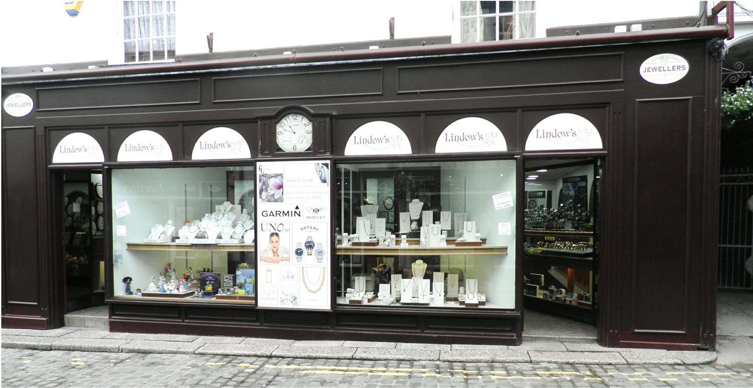 Lindow’s jewellery store up for sale after more than 40 years