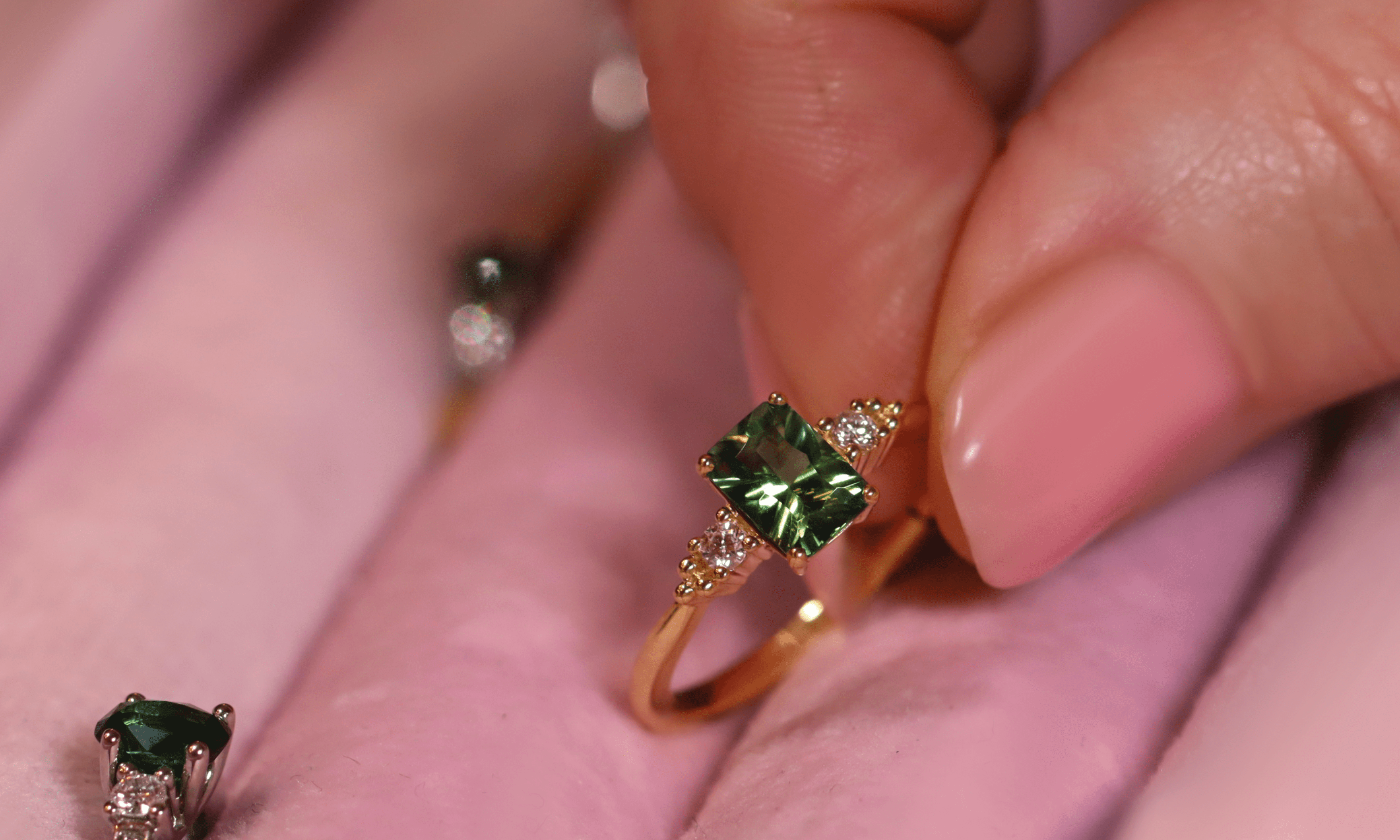 Jessica Flinn rebrands with new updated look