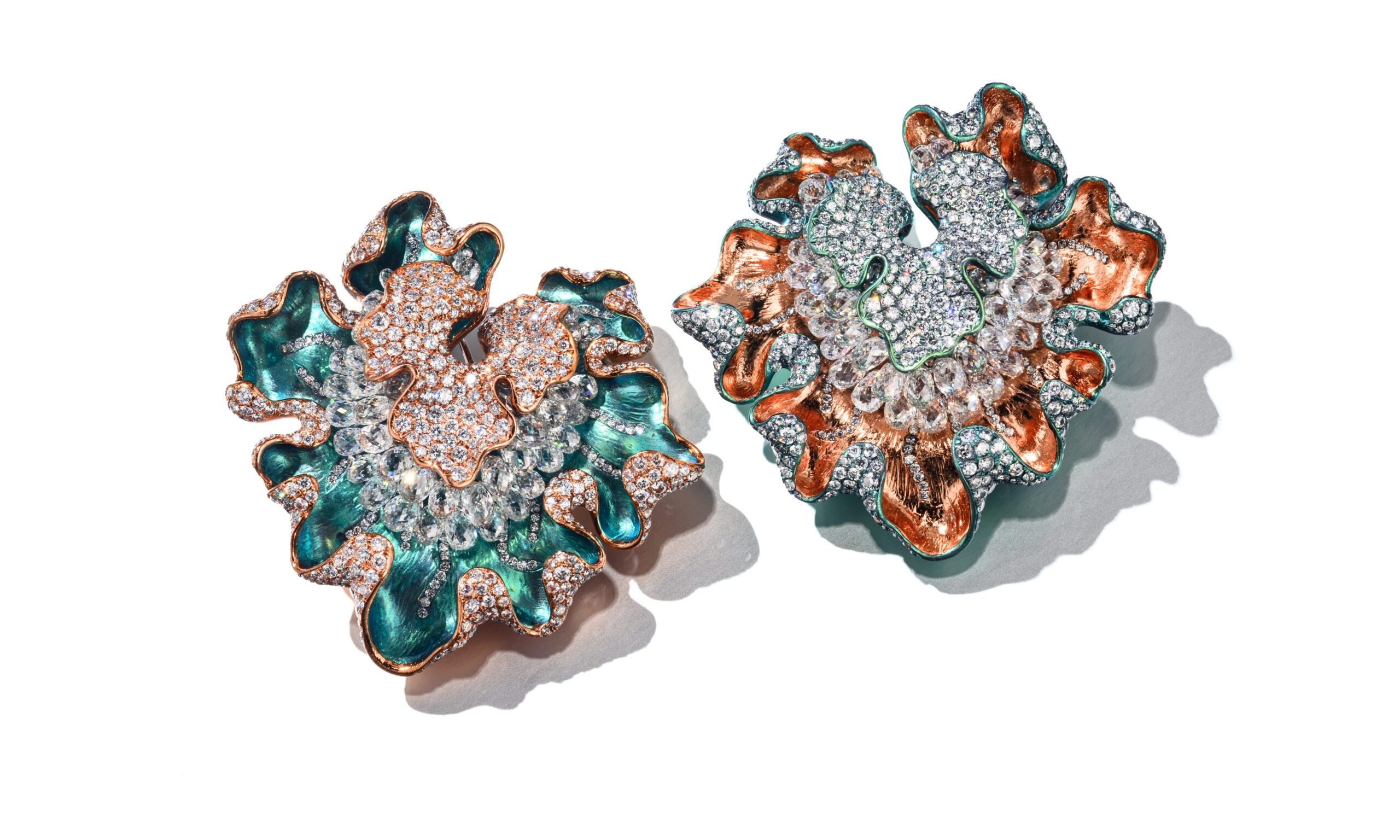 Anna Hu unveils new fall/winter collection