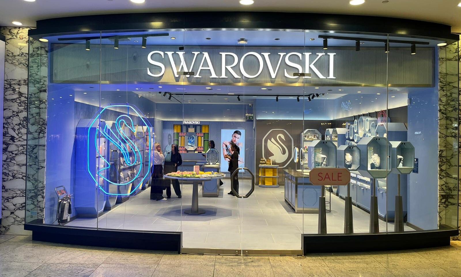 Swarovski opens new Canary Wharf store