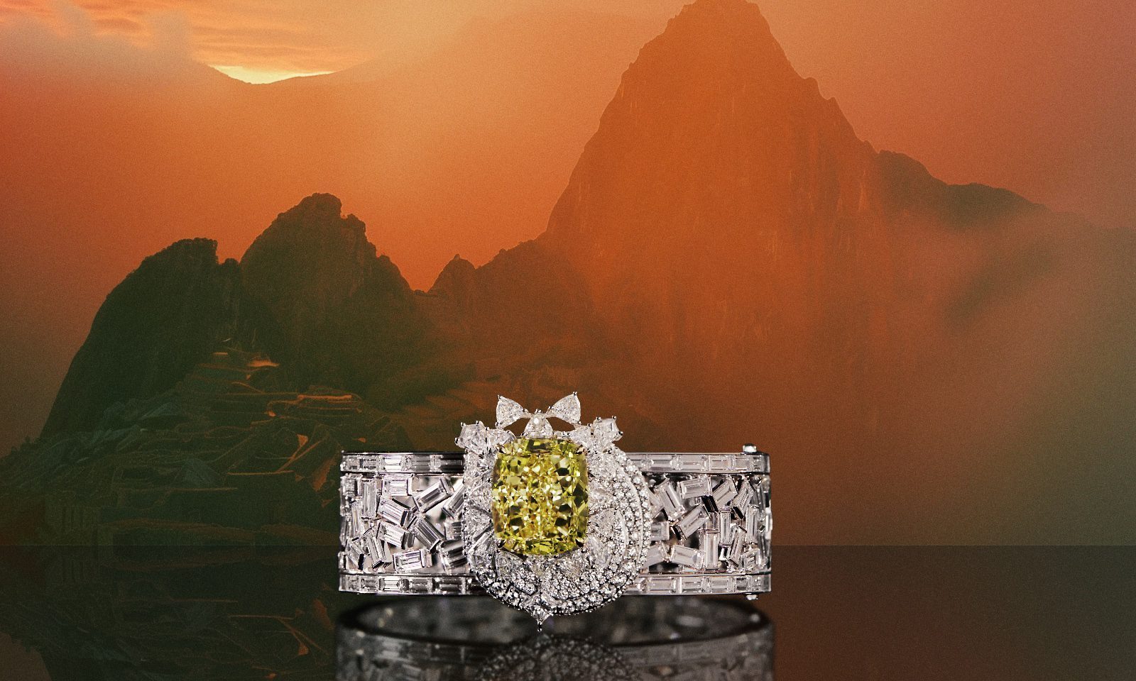 Mouawad unveils new 'Sun of the Seven Wonders' collection