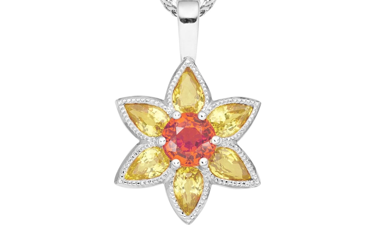 Bradley’s instals 6 ft ice sculpture to celebrate York Daffodil collection