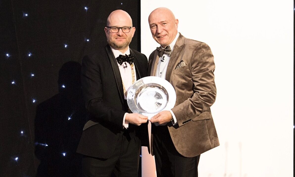 Hockley Mint’s Gary Wroe receives 2025 NAJ Chair’s Award
