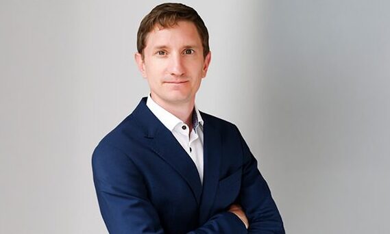 Tracr chief executive to step down in February 2026